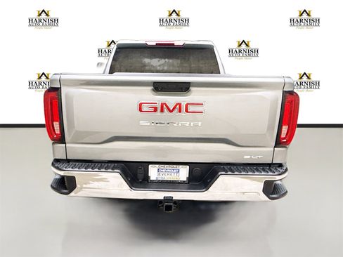 Used 2024 GMC Sierra 1500 SLT image 6
