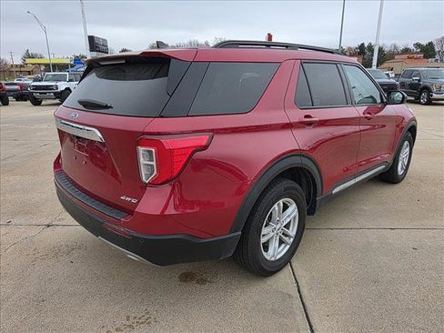 Used 2023 Ford Explorer XLT w/ Equipment Group 202A image 4