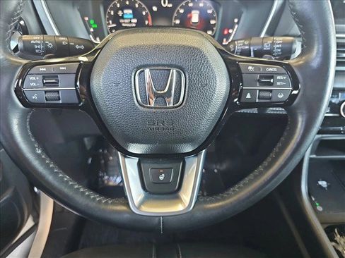 Used 2024 Honda Pilot Elite image 19