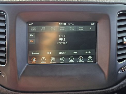 Used 2021 Jeep Compass Sport image 21