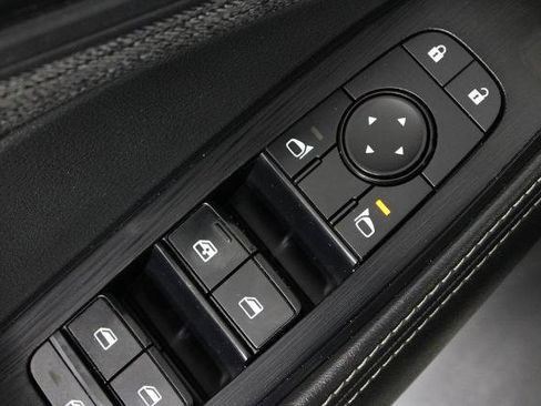 Certified 2021 Nissan Rogue S FWD image 23