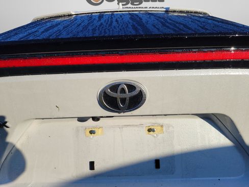 Used 2024 Toyota bZ4X XLE image 17