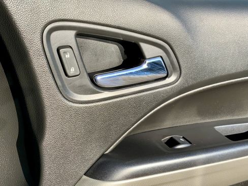 Used 2019 Chevrolet Colorado ZR2 image 55