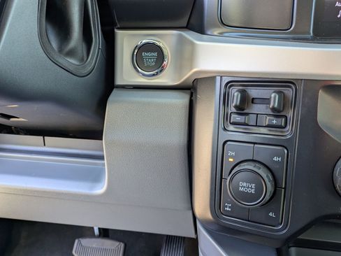 New 2026 Ford F250 XLT w/ XLT Premium Package image 24