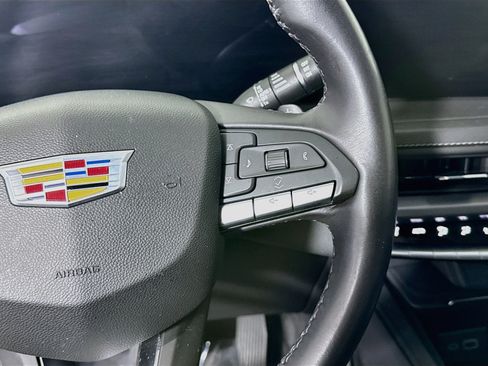 Used 2024 Cadillac XT4 Premium Luxury FWD image 15