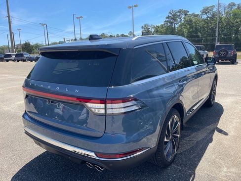 New 2026 Lincoln Aviator Reserve AWD/4WD image 12