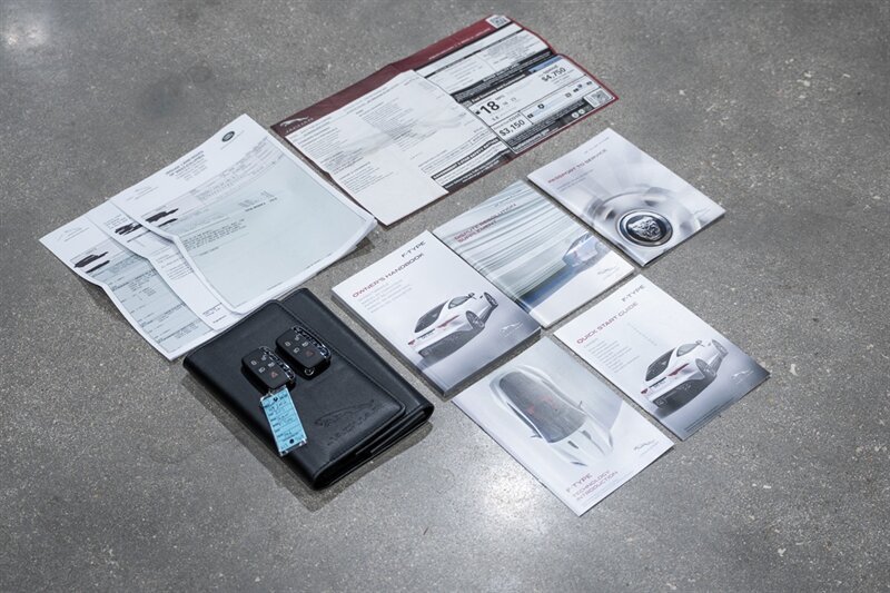 Used 2015 Jaguar F-TYPE S RWD image 29