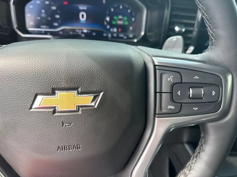 Used 2025 Chevrolet Silverado 1500 LTZ AWD/4WD image 26