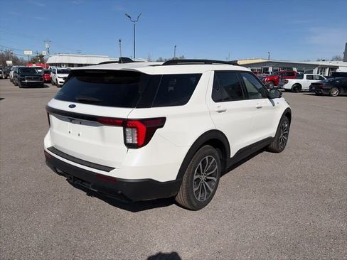 New 2026 Ford Explorer ST-Line RWD image 6