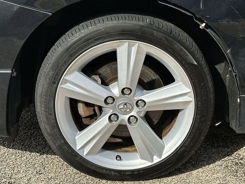 Used 2009 Toyota Matrix S image 10