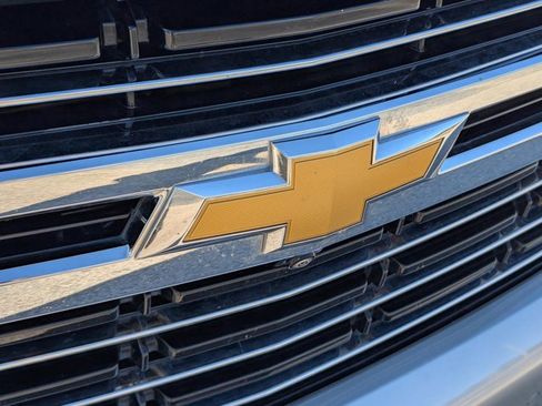 Used 2023 Chevrolet Tahoe LT w/ Luxury Package image 5