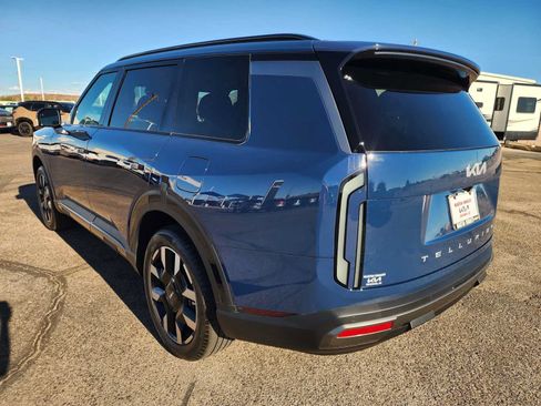 Used 2027 Kia Telluride S w/ Towing Package FWD image 6
