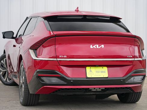 Used 2022 Kia EV6 GT-Line w/ GT-Line Suede Seat Package image 5