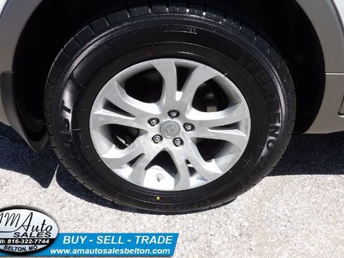 Used 2010 Hyundai Veracruz GLS image 20