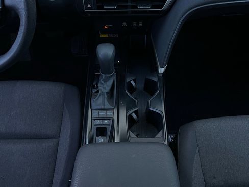 Used 2025 Toyota Camry LE image 14