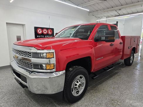 Used 2019 Chevrolet Silverado 2500 W/T w/ WT Convenience Package image 4