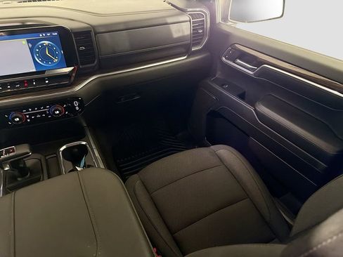 Used 2023 Chevrolet Silverado 1500 RST image 23
