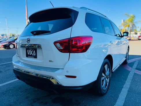 Used 2017 Nissan Pathfinder SL FWD image 5