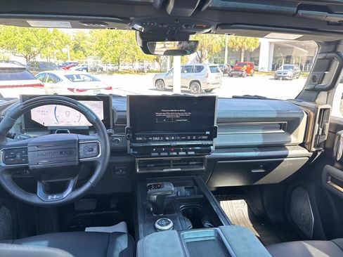 Used 2025 GMC Hummer EV 3X AWD/4WD image 15