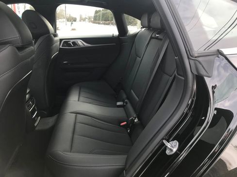 Used 2025 BMW i4 xDrive40i w/ Premium Package image 38