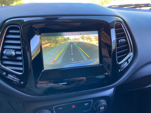 Used 2021 Jeep Compass Latitude image 62