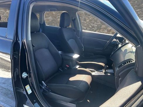 Used 2019 Mitsubishi Outlander Sport LE image 7