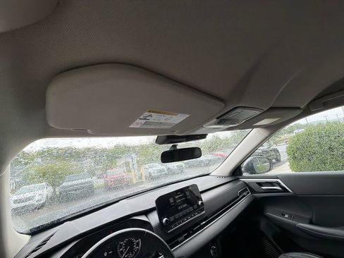 Used 2024 Mitsubishi Outlander SE FWD image 34