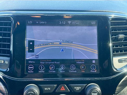 Used 2019 Jeep Grand Cherokee Altitude image 14