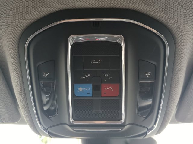 Certified 2023 Jeep Grand Cherokee Limited w/ Trailer Tow Prep Group (B) AWD/4WD image 23