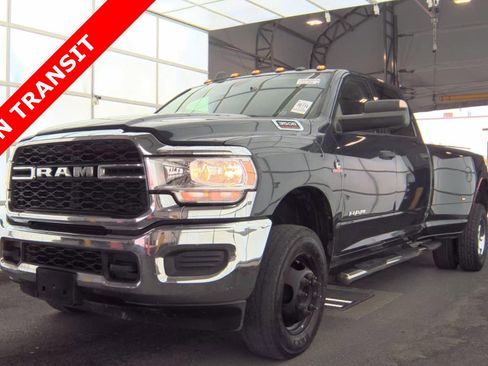 Used 2019 RAM 3500 Tradesman image 1
