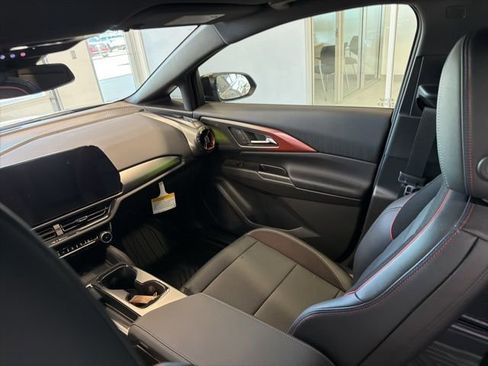 New 2026 Chevrolet Equinox EV RS image 21