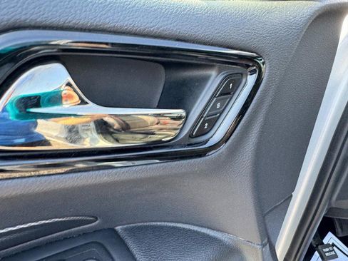 Used 2024 Dodge Durango GT image 20