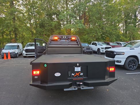 New 2026 RAM 5500 4x4 Crew Cab image 6