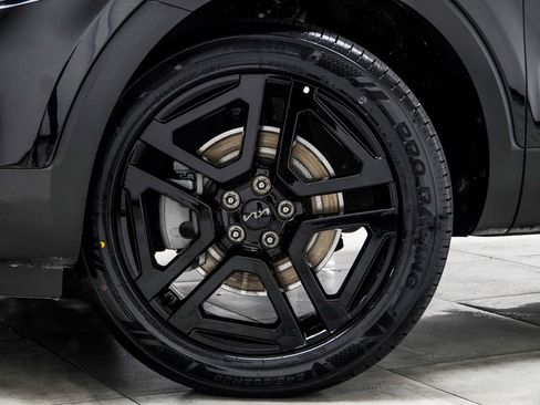 Used 2025 Kia Telluride EX X-Line AWD/4WD image 6