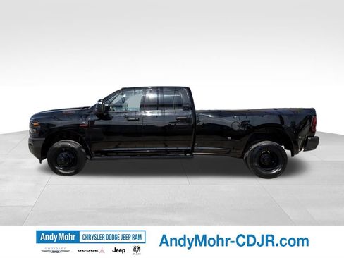 New 2026 RAM 3500 Tradesman AWD/4WD image 4