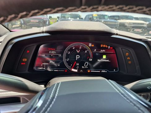 Certified 2025 Chevrolet Corvette Stingray Coupe w/ 1LT RWD image 23