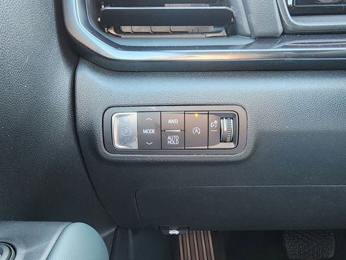 New 2026 GMC Terrain AT4 w/ Convenience Package III image 18