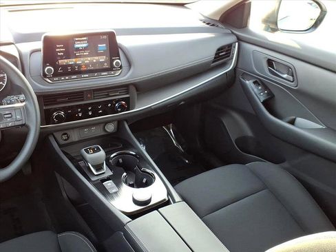 Used 2026 Nissan Rogue S image 19