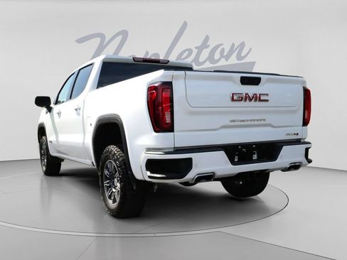 Used 2025 GMC Sierra 1500 AT4 AWD/4WD image 5
