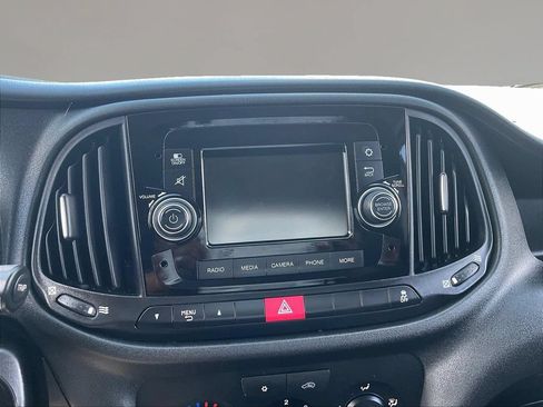 Used 2022 RAM ProMaster City Tradesman FWD image 8