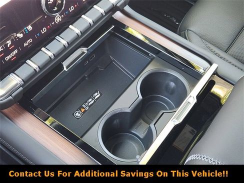 New 2026 GMC Yukon Denali w/ Sun & Power Step Package image 15