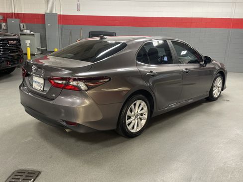Used 2024 Toyota Camry LE image 10