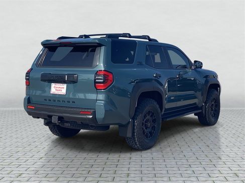 Certified 2025 Toyota 4Runner TRD Off-Road Premium image 6