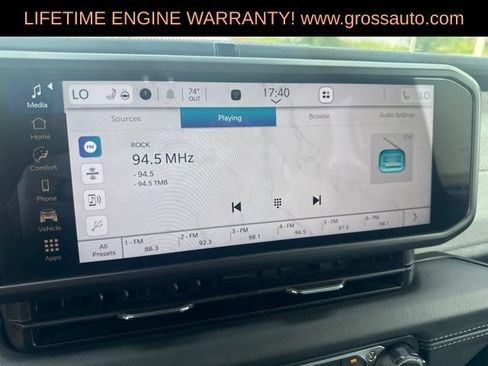Used 2026 Jeep Wrangler Unlimited Sahara AWD/4WD image 25