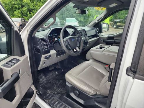 Used 2017 Ford F150 XL w/ Equipment Group 101A Mid RWD image 12