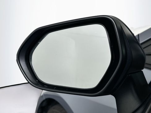 Used 2024 Toyota Corolla LE FWD image 16