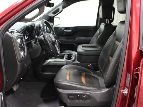 Used 2019 GMC Sierra 1500 AT4 w/ AT4 Premium Package AWD/4WD image 3