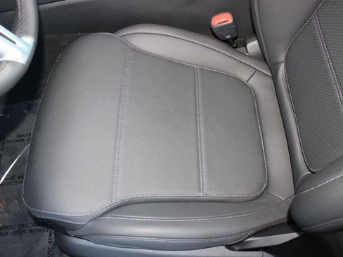 Used 2026 Mercedes-Benz C 300 Sedan image 13