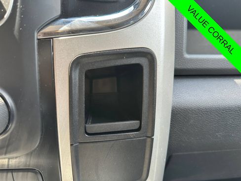 Used 2016 RAM 1500 Express AWD/4WD image 28
