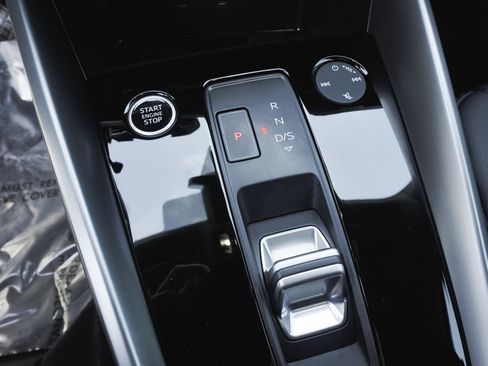 Used 2023 Audi A3 2.0T Premium w/ Convenience Package image 31